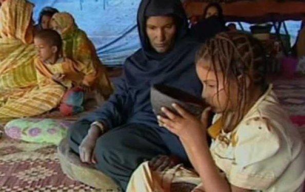 Moritanya'da kadınlar zorla şişmanlatılıyor