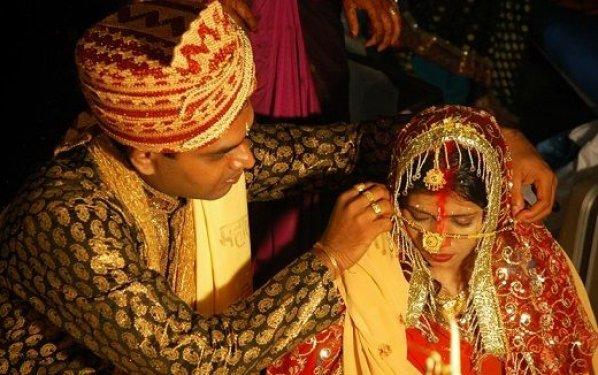 Dünyadaki ilginç düğün gelenekleri