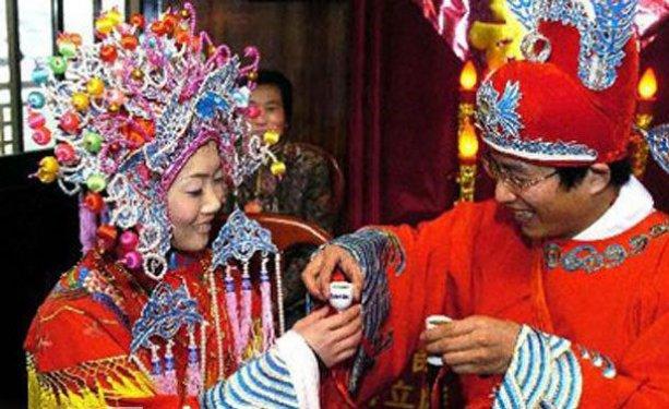 Dünyadaki ilginç düğün gelenekleri