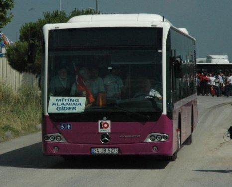 AK Partililer ile eylemcilerin slogan yarışı  - Resim 14