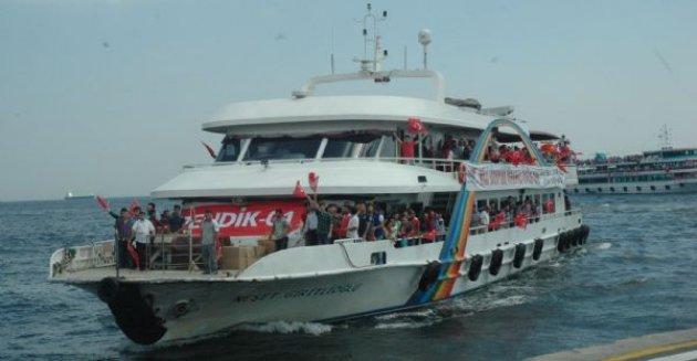 AK Partililer ile eylemcilerin slogan yarışı  - Resim 13