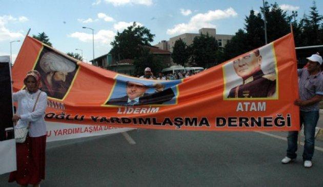 AK Partililer ile eylemcilerin slogan yarışı  - Resim 7