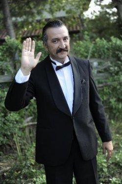 Öyle Bir Geçer Zaman Ki'den muhteşem veda