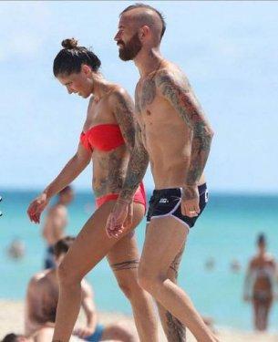 Meireles ve eşinin dövme şovu 