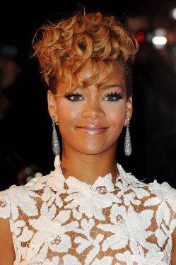 Ünlülerin saç renkleri