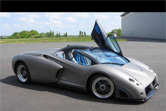 Dünyanın en havalı ve en pahalı arabaları