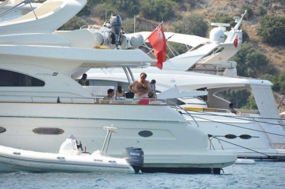 Yıldırım Demirören tatilde