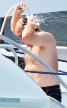 Yıldırım Demirören tatilde