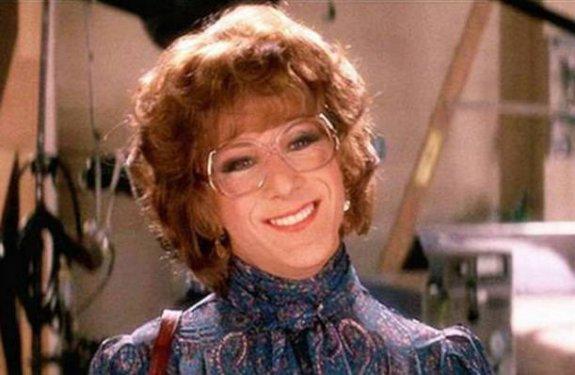 Maskelerin ardındaki gerçek yüzler