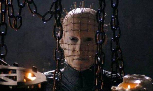 Maskelerin ardındaki gerçek yüzler