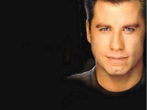 Maskelerin ardındaki gerçek yüzler