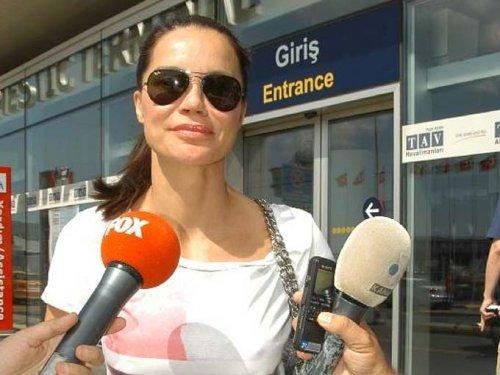 Ebru Şallı tatile çıktı