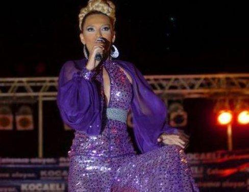 Hangi ünlü nerede oturuyor