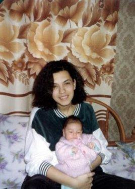 Ünlü bebeklerin ilk pozları