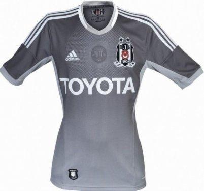 Beşiktaş'ın gri forması tanıtıldı