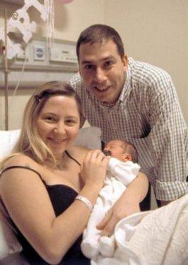 Ünlü bebeklerin ilk pozları