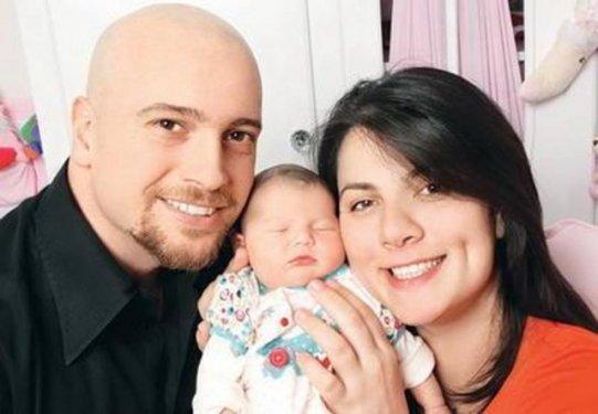 Ünlü bebeklerin ilk pozları