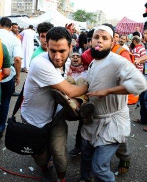 Mısır'da katliam büyüyor: 200 ölü