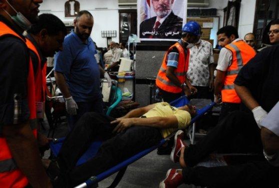 Mısır'da katliam büyüyor: 200 ölü