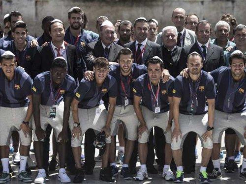 Messi kipa takıp dua etti