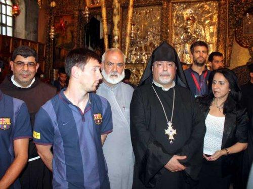 Messi kipa takıp dua etti