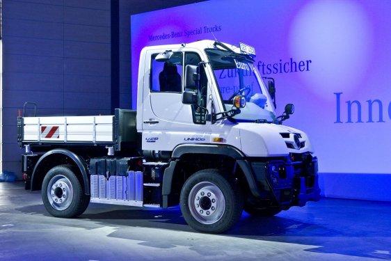 2014 Mercedes Unimog ve Econic ailesi tanıtıldı
