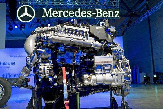 2014 Mercedes Unimog ve Econic ailesi tanıtıldı