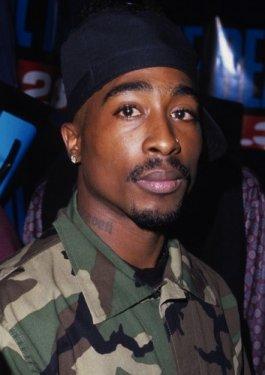 Tupac Shakur'un hayatı film oluyor