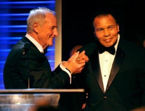 Sonradan müslüman olan şarkıcılar