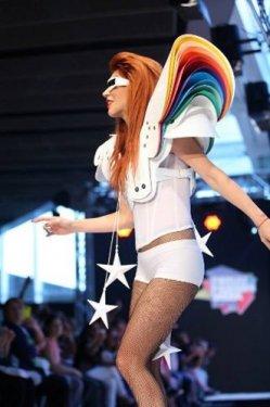 Ve işte karşınızda Hande Gaga