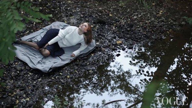 Serenay Sarıkaya ve Çağatay Ulusoy'dan genç ve asi pozlar