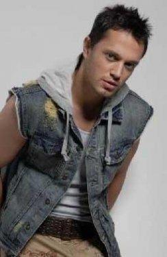 Ünlüler bekaretlerini kaç yaşında kaybetti