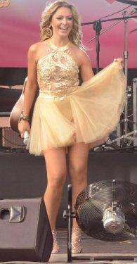 Hadise'ye soğuk vız gelir