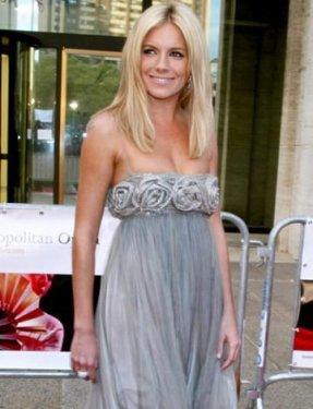 Ünlüler bekaretlerini kaç yaşında kaybetti