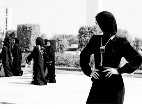 Rihanna'nın başörtülü görüntüleri