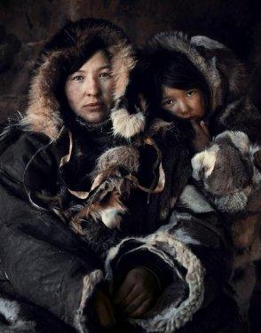 Medeniyetten uzak kalmayı başaranlar