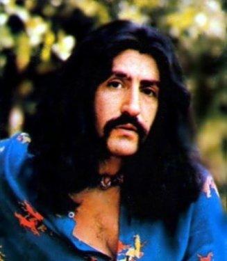 En sevilen 35 Türkçe şarkı