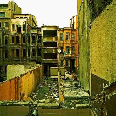 İstanbul'un hüzünlü semti Tarlabaşı