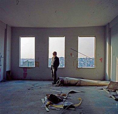 İstanbul'un hüzünlü semti Tarlabaşı