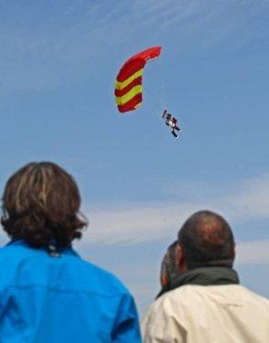 24 kişilik rekor atlayış