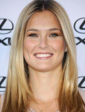 Bar Rafaeli ciddi bir ilişki istiyor