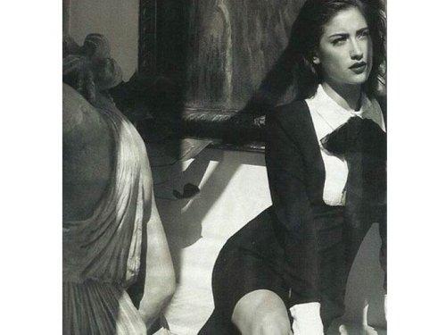 Hazal Kaya'dan olay fotoğraflar