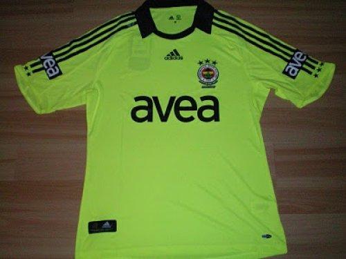 Eski Fenerbahçe formalarını hatırlayalım