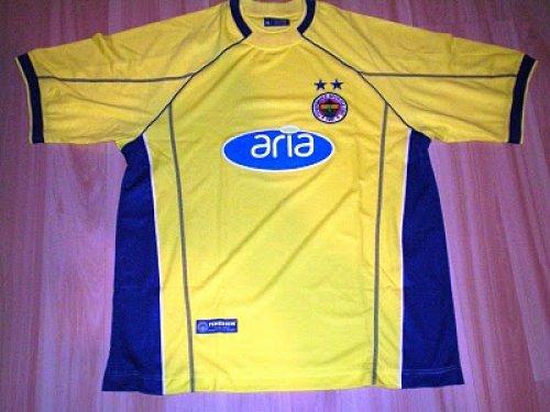 Eski Fenerbahçe formalarını hatırlayalım