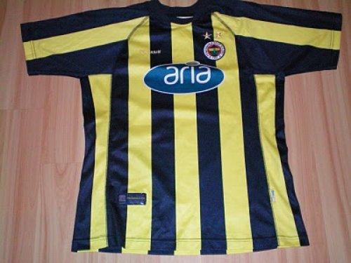 Eski Fenerbahçe formalarını hatırlayalım