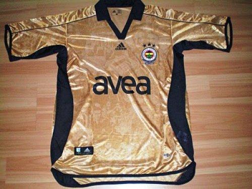 Eski Fenerbahçe formalarını hatırlayalım