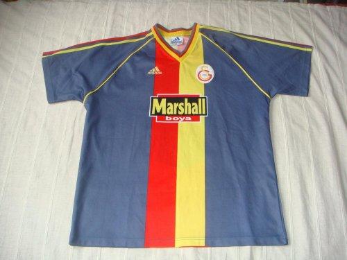 Unutulmaz Galatasaray Formaları