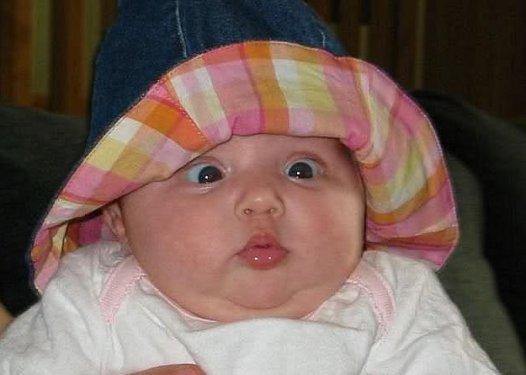 Sosyal Medya'da paylaşılan en komik bebek resimleri