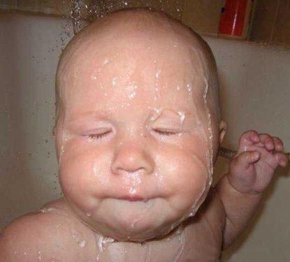 Sosyal Medya'da paylaşılan en komik bebek resimleri