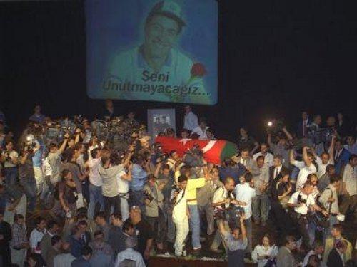 İyi ki doğdun gülen adam